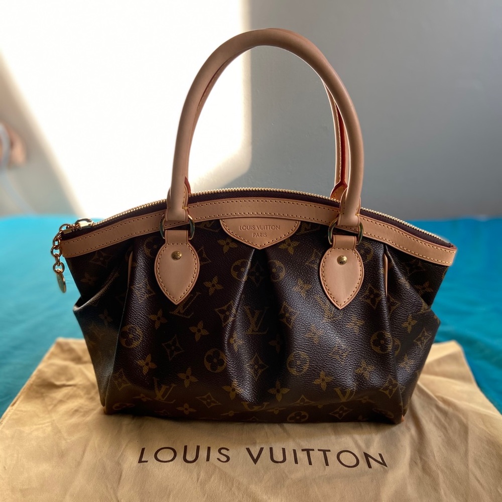 Louis Vuitton Tivoli PM Unused, perfect condition